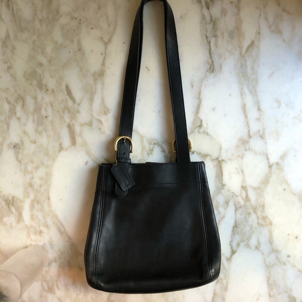 Vintage Coach Waverly black leather shoulder bag
